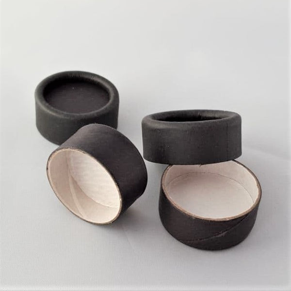 Black Paper Lip Balm Pot (4.5g)